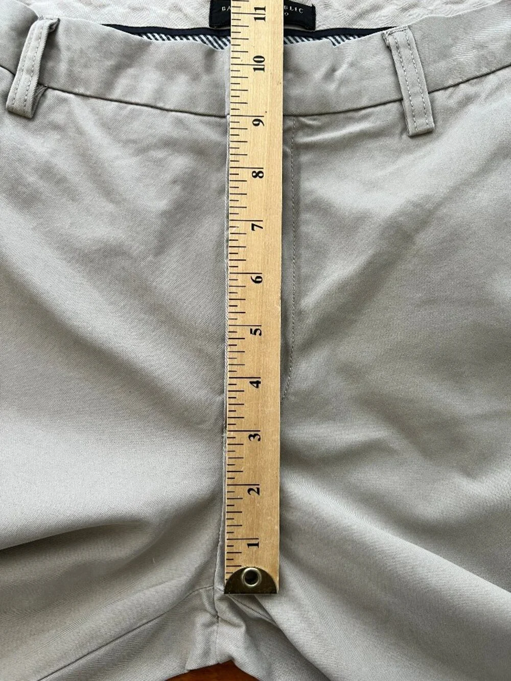 Men's Banana Republic Pants, Dawson Chino, Khaki, 33x32, EC!